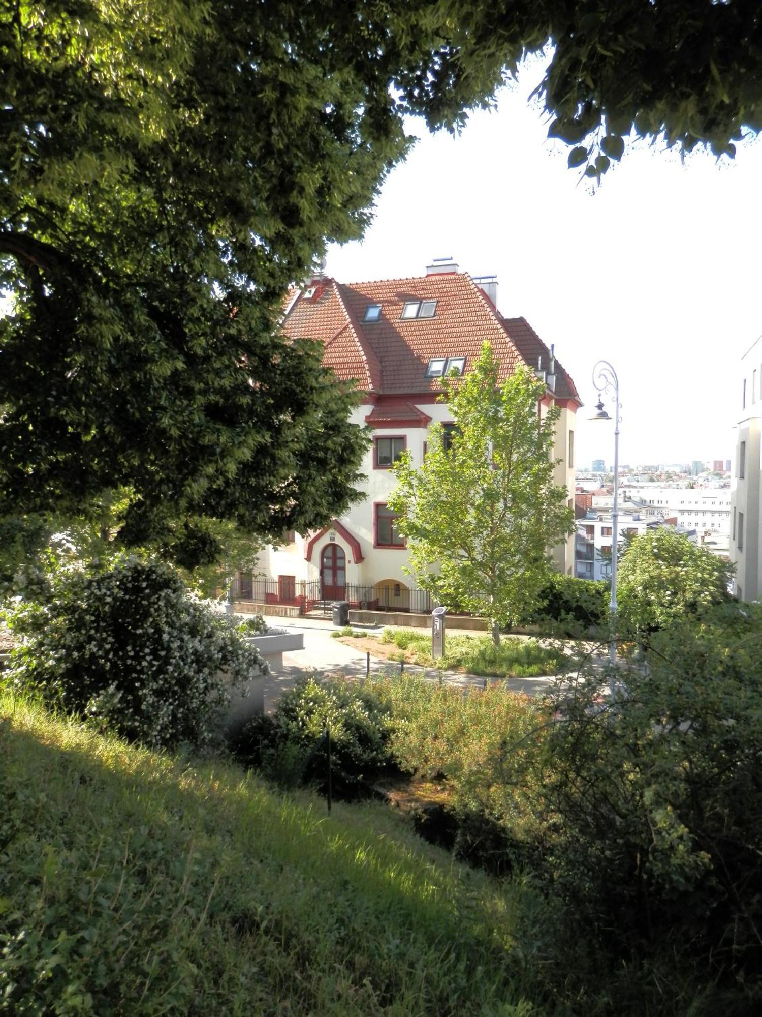 Spacious Apartment Below Spilberk Castle Brno Exterior foto